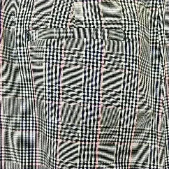 Banana Republic Women’s High Rise Tapered Plaid Pants - Picture 5 of 8